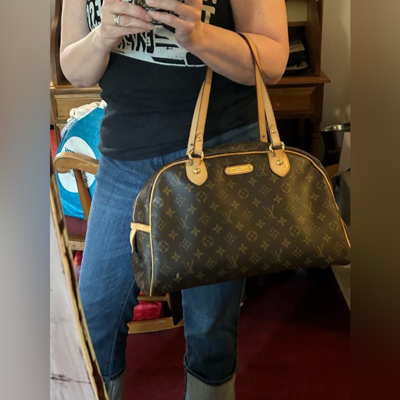 Authentic Louis Vuitton Montorgueil GM shoulder bag. Offers are welcome! - Picture 13 of 14